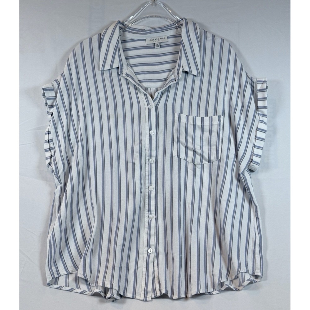 Skies Are Blue Curvy Top 1X Blue White Striped Button Up Short Sleeve Blouse